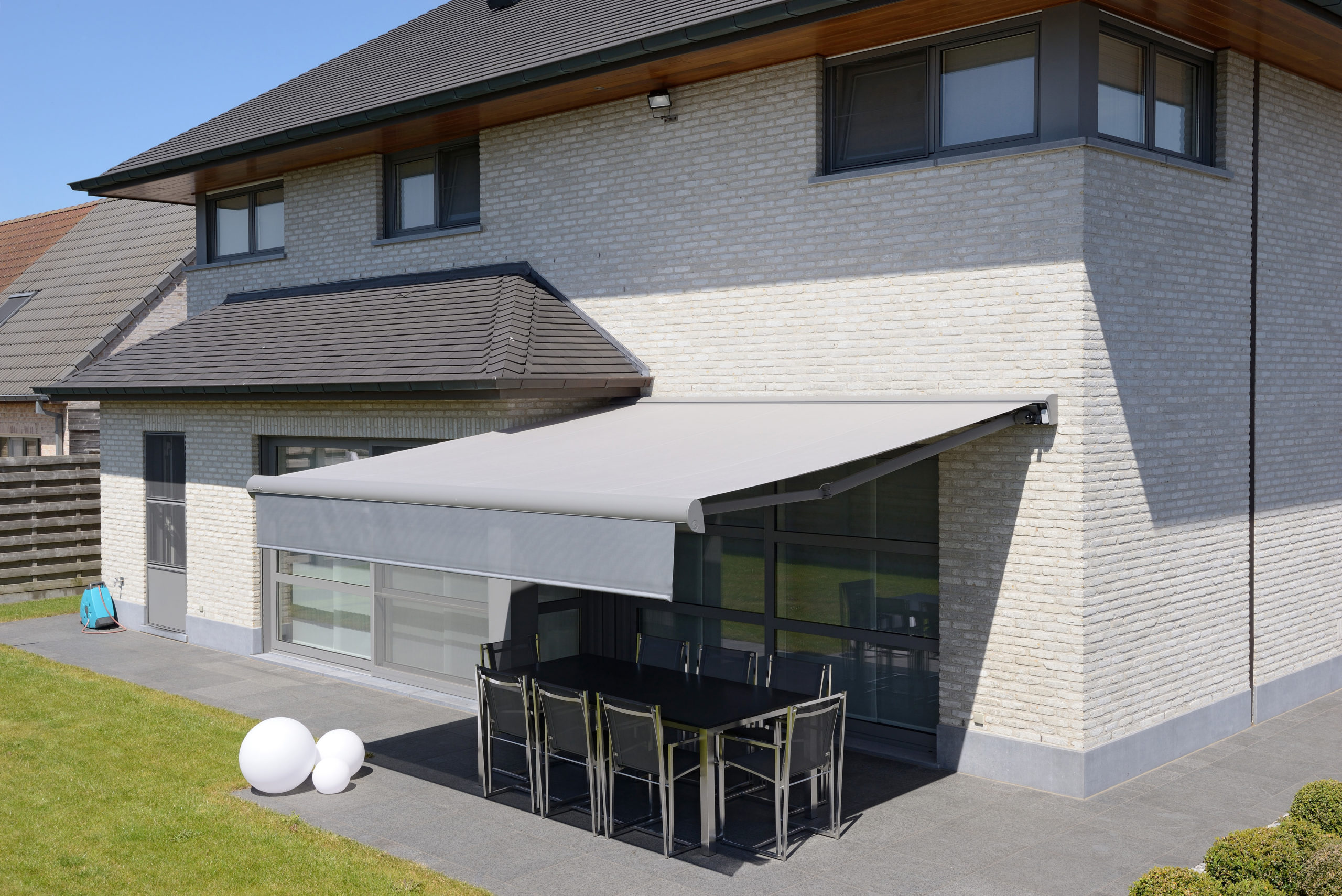 Markise til uteplassen Markise til uteplassen