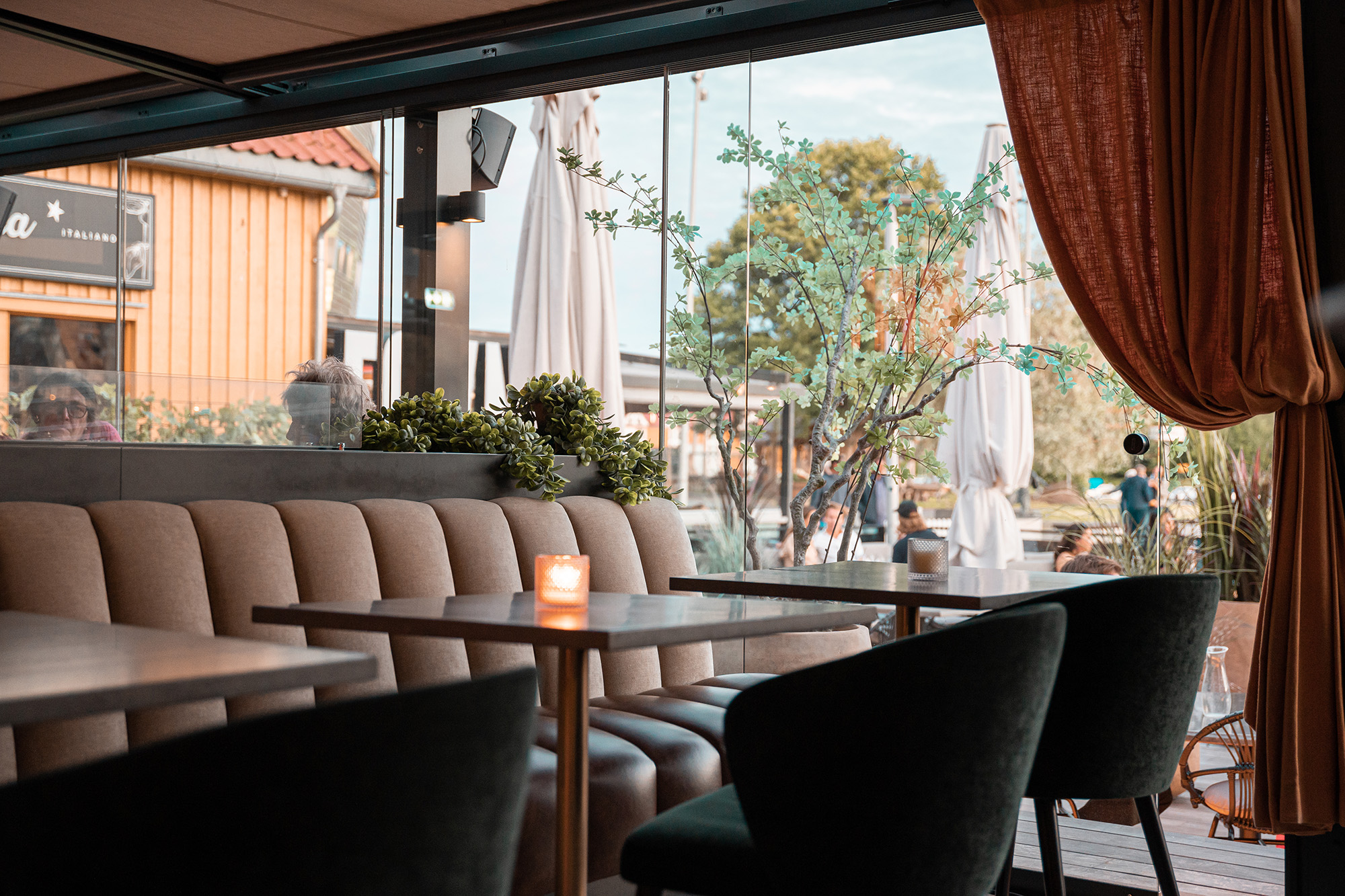 Foyn bar & restaurant 20