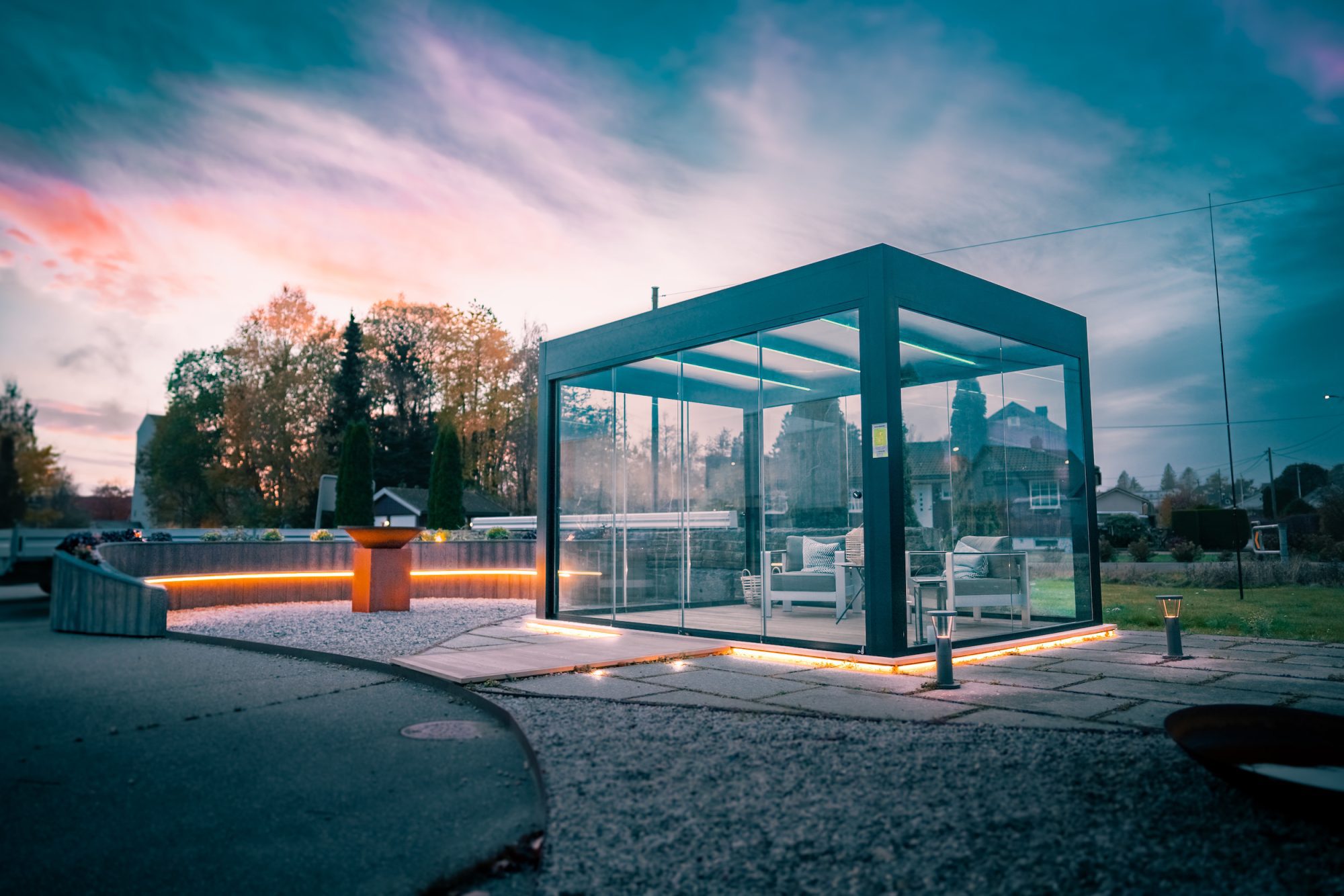 utestue med kubisk glasstak starcube elegance med lys